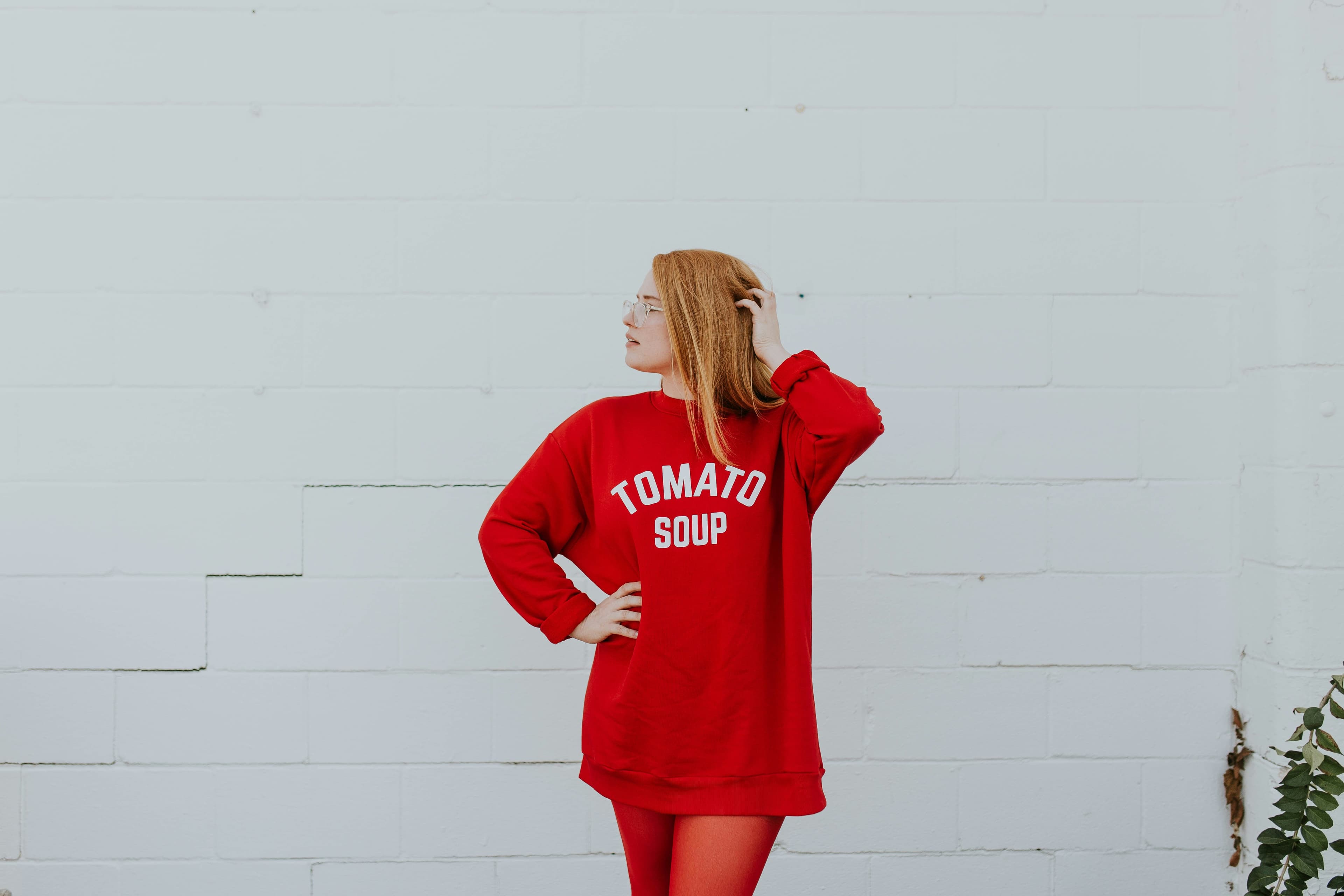 Virtual fashion - red outfit